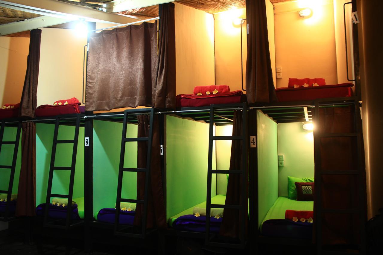 Bali Green Hostel Seminyak  Exterior photo